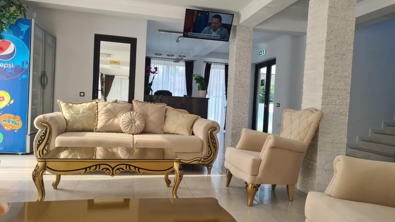 Pensiunea Gold Wellness&Spa Chiscau Dış mekan fotoğraf